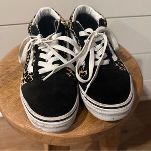 ⚡️VANS Old Skool Leopard Print Lace Up Sneakers